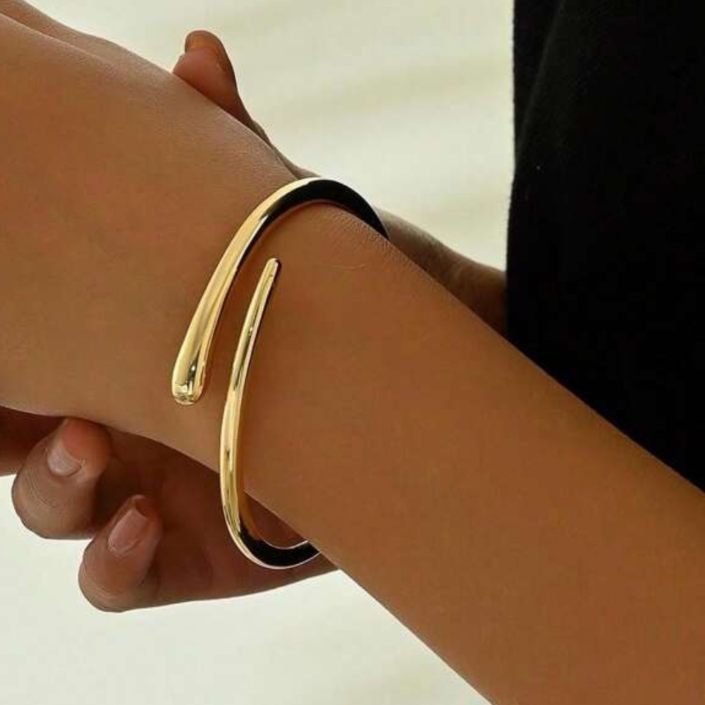 New water drop bracelet - Picture 3 of 6